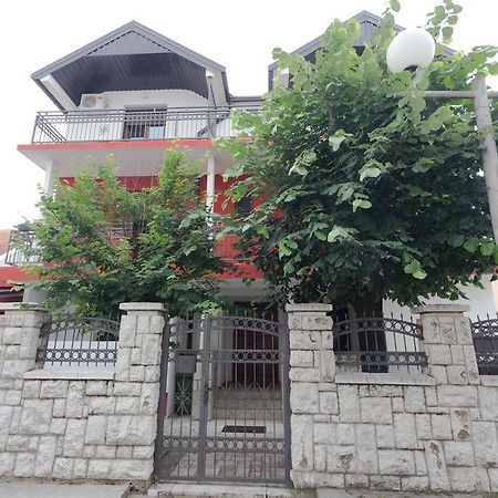 Apartments Erakovic Nikšić Bagian luar foto