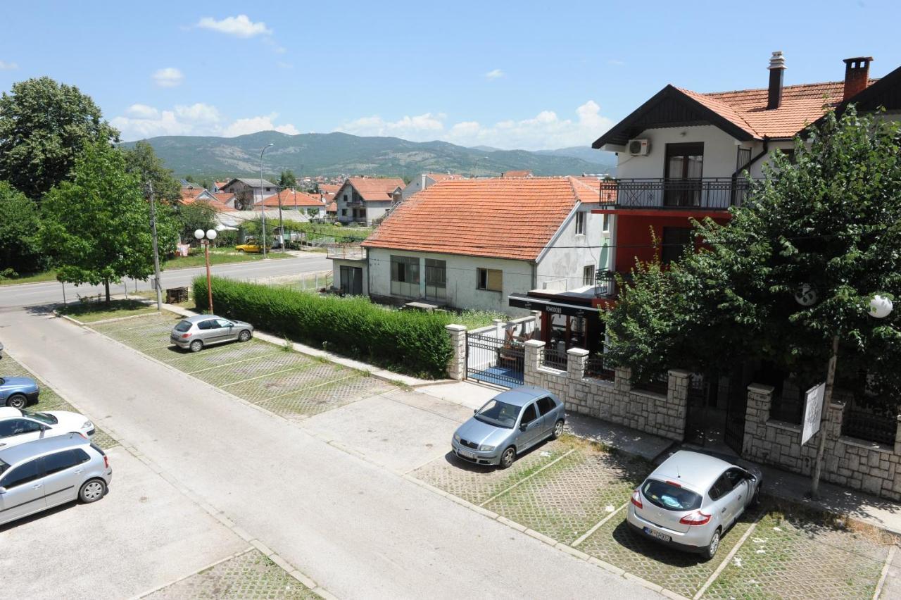 Apartments Erakovic Nikšić Bagian luar foto